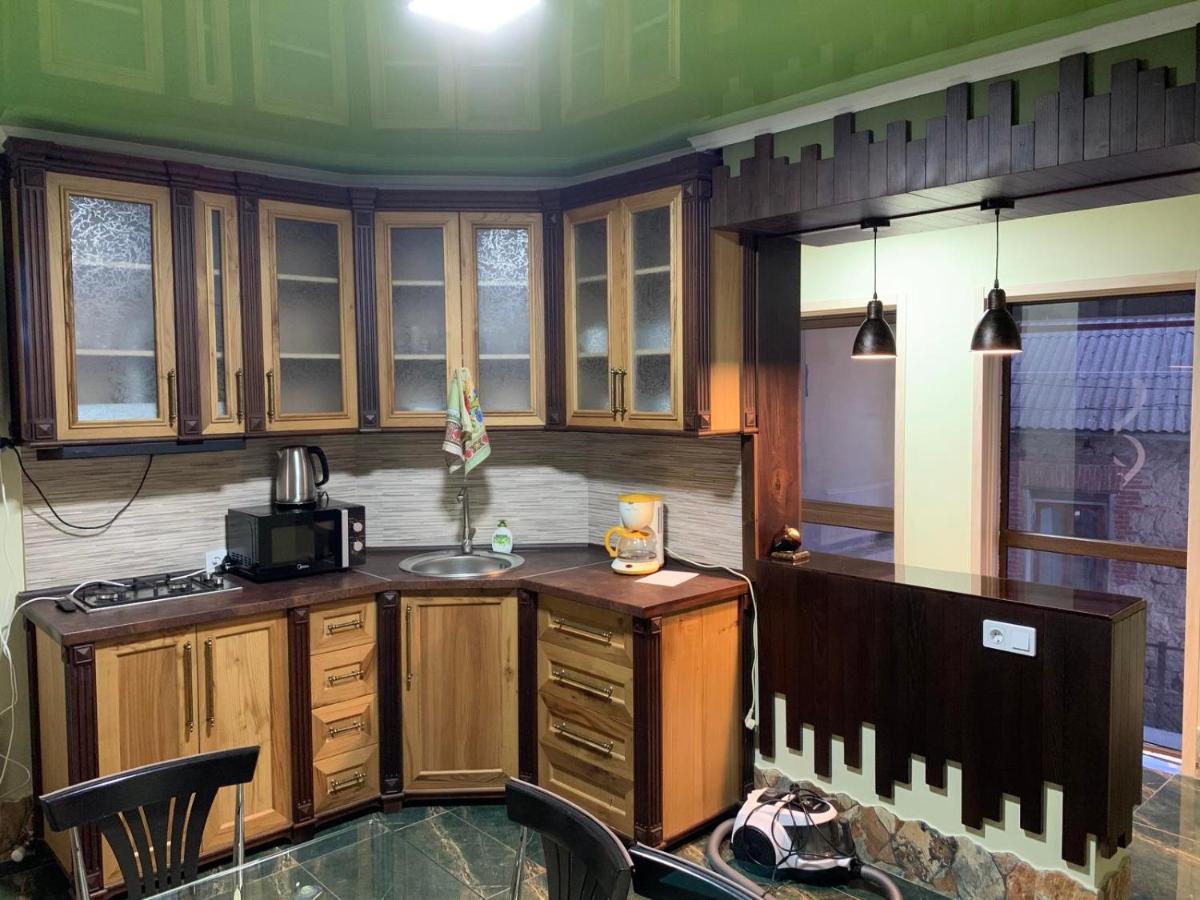 Bed and Breakfast Art Hole Kutaisi Exterior foto