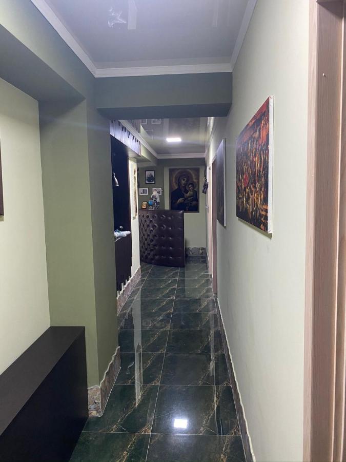 Bed and Breakfast Art Hole Kutaisi Exterior foto