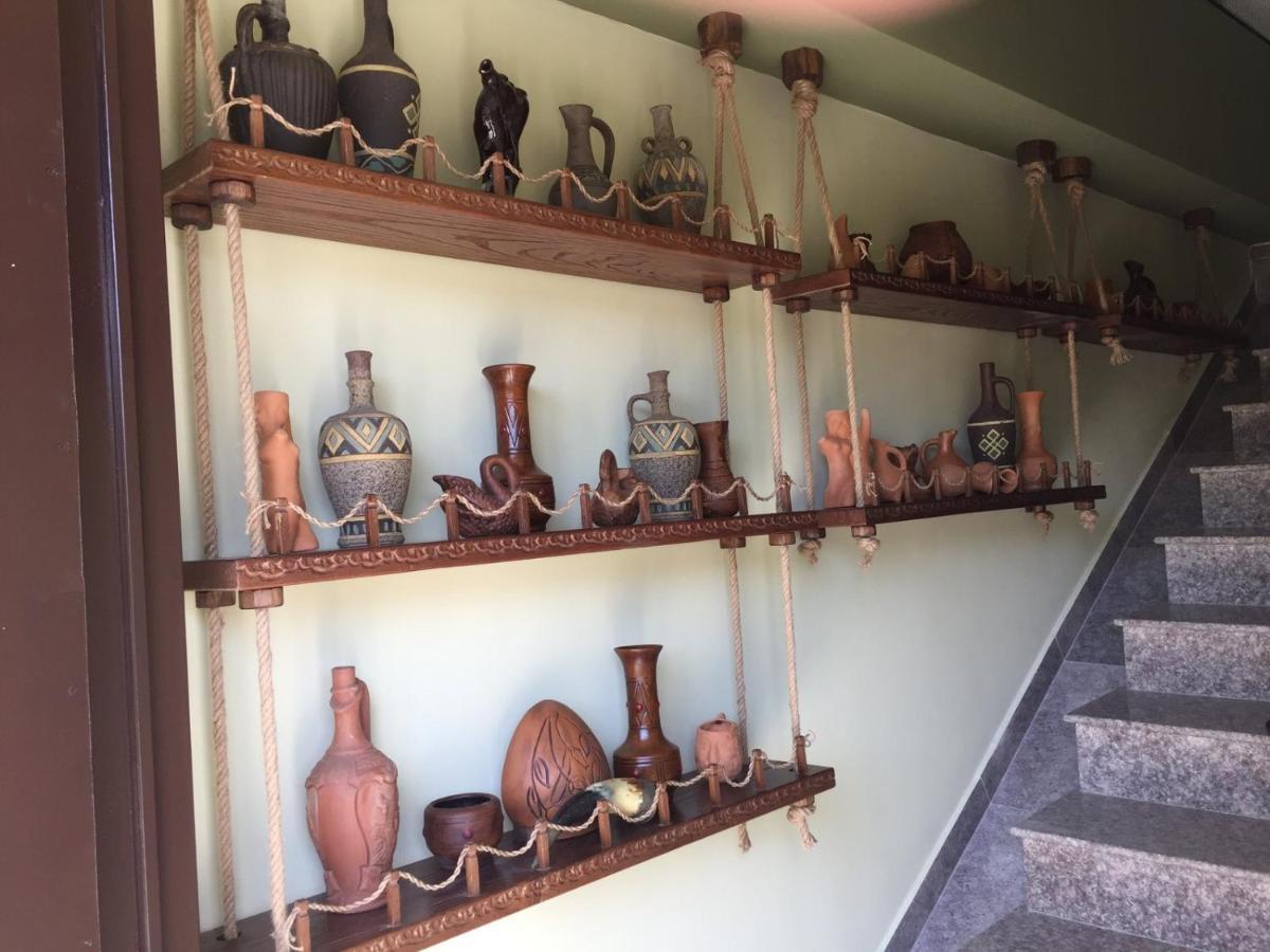 Bed and Breakfast Art Hole Kutaisi Exterior foto